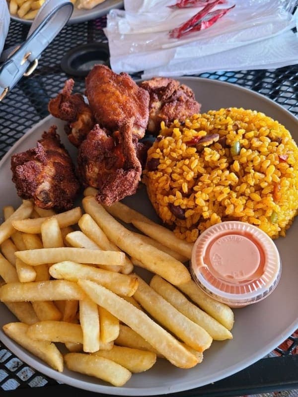 2 Orlean wings+Rice/ Chips+ Salad+ Soda